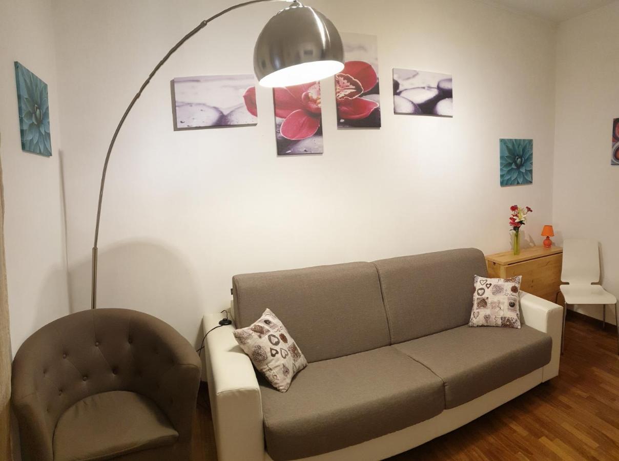 Casa Tua Sul Tetto Di Apartamento